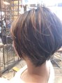 ルーツ 浦安店(Roots) ハイライトを入れたショートカット