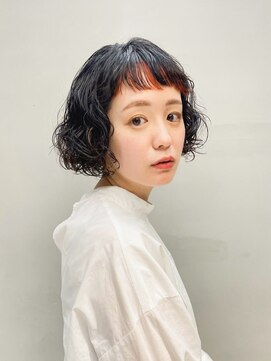 トゥコ(tuco) ミニボブパーマ 前髪インナー オレンジ ショートバング