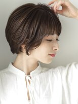 エミュ 表参道 青山(emu)&nbsp;【emu井上信洋】大人かわいいココアベージュの丸みショートボブ