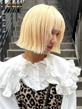 セプト 天神大名(SEPT.) ブリーチカラー　ハイトーンボブ　ぱつっとボブ　ケアブリーチ