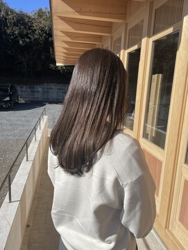 ジェロ(GELo) 柔らかオリーブベージュカラー☆