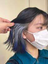 イリ 心斎橋(ili)&nbsp;インナーカラーミルクティーベージュレイヤーカット