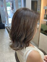 ヘアラウンジ ソレイユ 六本木本店(HAIR LOUNGE Soleil)&nbsp;明るめの白髪染め、ブリーチハイライトで白髪ぼかし／六本木