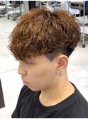 刈り上げショートマッシュスペインカールツーブロックビジネス