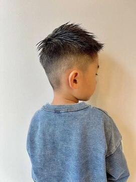 ミライ 未来美髪デザイン(mirai) キッズカット