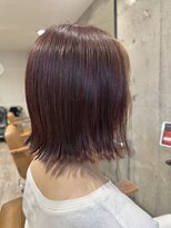 ヘアーアンドメイク ファット(Hair&Make PHAT)&nbsp;切りっぱなしボブ×艶ピンクベージュ