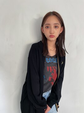 ルーム(Loom.) クリアベージュミディ