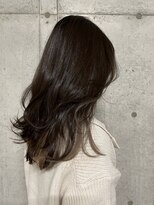 シェノン(Chainon) おとなの雰囲気のインナーグレージュ