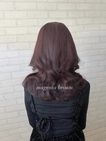 ヘアースタジオ シーオーイー(hair studio C-O-E) レイヤーカット×マゼンタブラウン