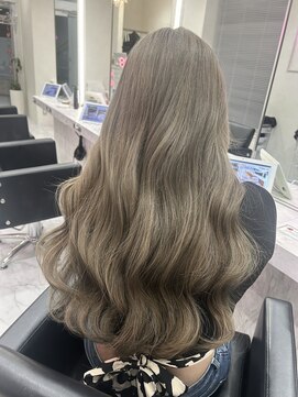 ミニョン(mignon) 韓国/ダブルカラー/ブリーチ/ピンク/学割U24/新越谷/南越谷/草加