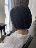 ロータス 川崎(LOTUS KAWASAKI)&nbsp;シャドールーツ切りっぱなしボブ