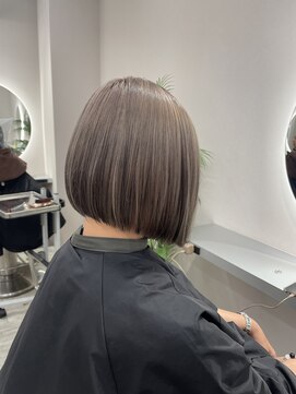 リュストル 町田(LUSTRE) グレージュカラー