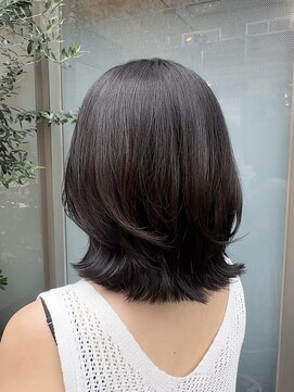 マリックインク バイ キューミー(MARIC inc. by Qmee) 【マリコ】レイヤーカット/結べるレイヤー/ボブレイヤー