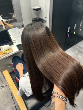 キング 梅田店(K!ng) 縮毛矯正髪質改善ハイライトレイヤーカット梅田美容室エクステ