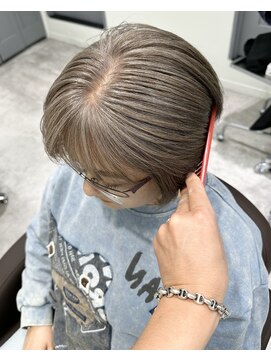 くびれショートボブ40代50代グレイカラー白髪染め白髪ぼかし