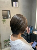 ニマルニーニー バイ ヤスオカ(2022 BY YASUOKA)&nbsp;５０代　ショート　艶カラー