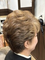 ナチュラ(natura)&nbsp;ショートパーマスタイル