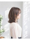 透明感のあるカラー×大人ミディアムレイヤー