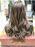 ナチュラルバレイヤージュ