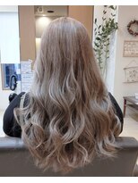 ヘアリゾートハピネス ミルクティーベージュ☆
