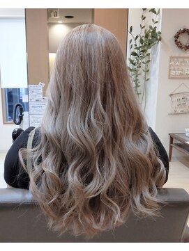 ヘアリゾートハピネス ミルクティーベージュ☆