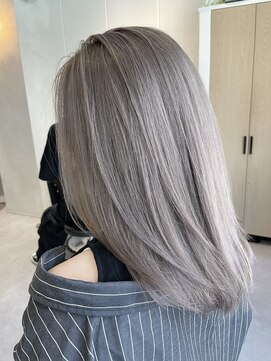 ボンドストーリーホワイト(BondStory White) 【Bond Story 白川】　ホワイティーベージュ