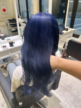 アソビ 表参道(ASOBI) 韓国風　ヨシンモリ　ブリーチカラー　青髪