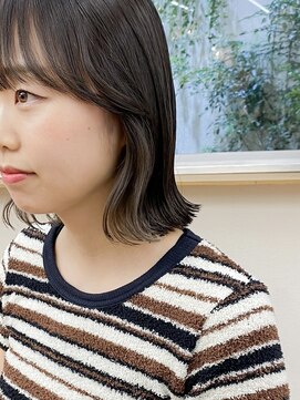 パークレーン アイス イヴェン(park lane ICI yeven) インナーカラー グレージュ 外ハネボブ 名古屋 矢場町 ボブ