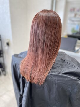 ヴィフ ヘアアンドデザイン(Vif hair&design) ピンクベージュからコーラルピンクのグラデカラー
