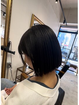 サニーサイドアップ 大宮(Sunny side up) 切りっぱなしボブ