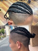 エルバイイエローコーン(ell by YELLOW CORN)&nbsp;MEN'S半頭コーンロウストレート8本/横浜横須賀/ダークアッシュ