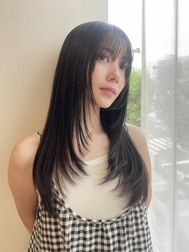 トリッカ 銀座(tricca) 艶髪/暗髪/ブルーブラック/レイヤーカット