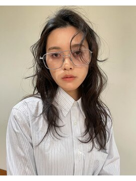 ルノ(RUNO) ハイレイヤー/ミディアム・ロングレイヤー/顔周り・フェイス20代