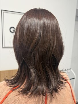 ギルド 東久留米店(GUILD) ツヤ感ブラウンの軽やかミディ