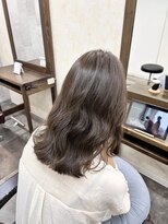 アンドカオマワリカットファム(Fann.)&nbsp;オリーブベージュ×韓国風くびれ巻き