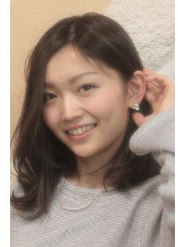 アトリエ スピカ ヘアーアンドメイク(atelier Spica Hair Make) 外国人風2WAYカラー