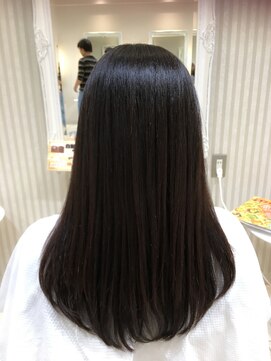 ギンザ ヘアー シロー(Ginza hair CIRO) オイルケアによるツヤロング