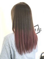フレイムスヘアデザイン(FRAMES hair design)&nbsp;ペールグレージュxピンク＋ナチュラルストレート