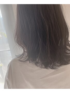 ガーランドウメダ(Garland umeda) ミディアムレイヤー