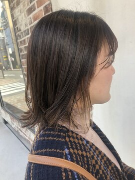 ヘアー アイス カンナ(HAIR ICI Canna) 切りっぱなしボブにはイヤリングカラー！