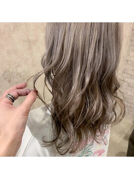 パルフェ ヘアー バイ オーク 九大学研都市(parfait hair byOAK) ミルクティーベージュ　グレージュ　ダブルカラー