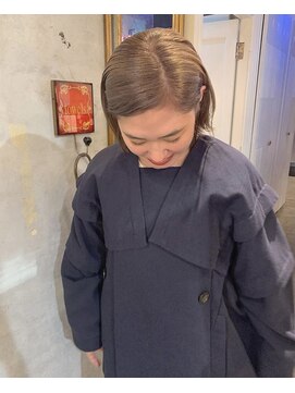 アティック ヘアーデザインアンドリラクゼーション(attic hair design&relaxation) ミルキーベージュ