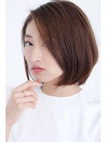 アッシュタカサキ(ash takasaki)&nbsp;20代30代★スタイリング簡単♪大人小顔ハンサムショート