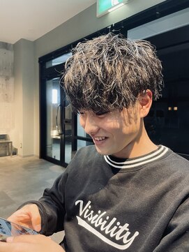 イリヘアー(ili hair) グレージュツイスパマッシュ