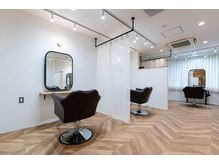 アグ ヘアー アララト 長崎銅座町店(Agu hair Ararat)