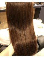 カミケンパセオ(kamiken.paseo)&nbsp;上品ナチュラル髪質改善なめらかロング【カミケンパセオ】