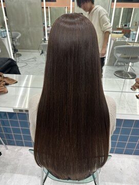 ロンドルーチェ 心斎橋(Lond luce) ダークアッシュ/ミディアムレイヤーカット［髪質改善/縮毛矯正］