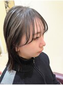 サイドヴェールバング/切りっぱなしボブミディアム