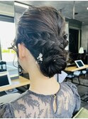 ヘアアレンジ　シニヨン