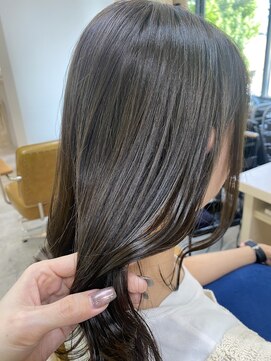 アンフレール ナチュラルオリーブカラー/大園芽依